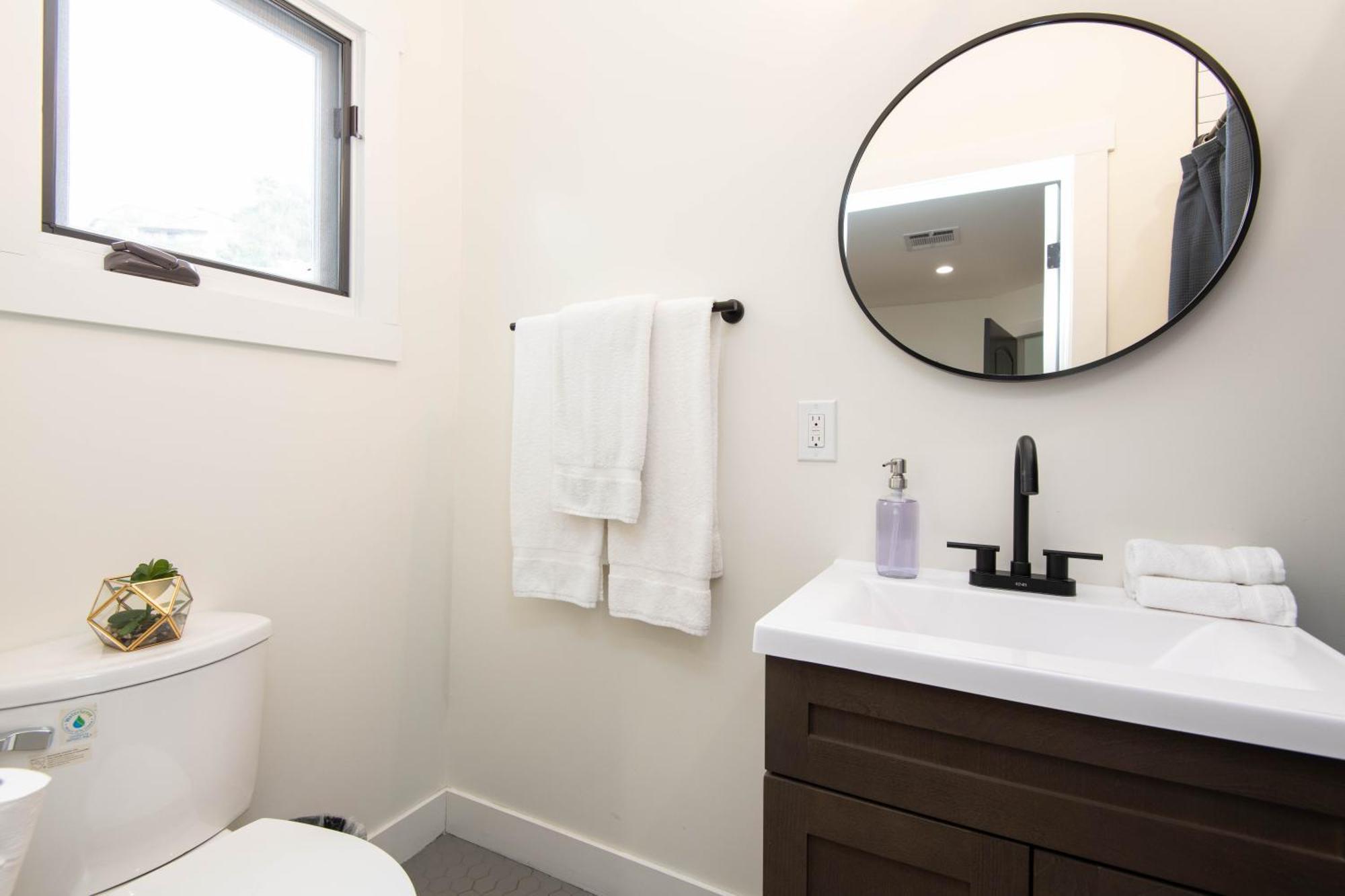 Fun 5 Bedroom House Near Dtla Holiday home